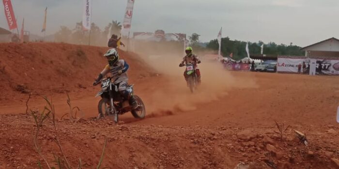 Grasstrack